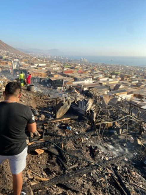 Sector incendiado campamento Villa Esperanza y Futuro Antofagasta